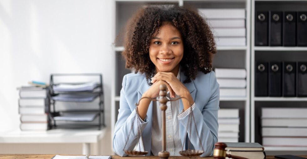 american-woman-is-legal-litigation-attorney-femal-2023-11-27-04-53-25-utc american-woman-is-legal-litigation-attorney-femal-2023-11-27-04-53-25-utc